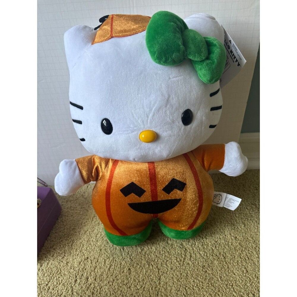 Hello Kitty Sanrio Halloween Pumpkin Door Greeter 19.5” Fall Kawaii Anime NWT